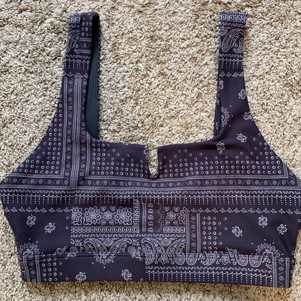 Lorna Jane Top